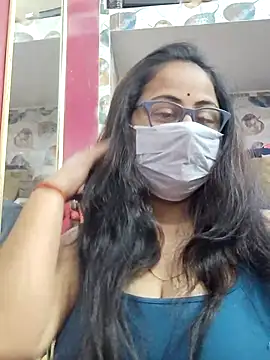 nisha 1110 online show from February 1, 2026, 6:17 pm