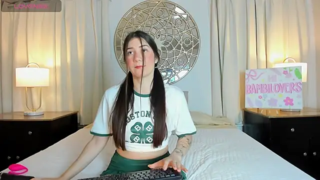Snapshot of Bambi_cutee chatting on May 7, 2026, 11:37 am Bambi cutee online show from May 7, 2026, 11:37 am