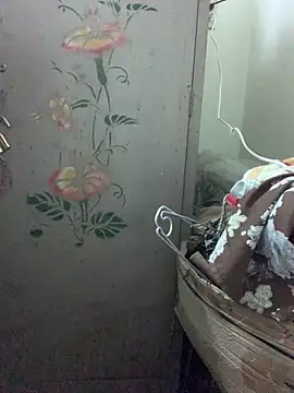 yang-2269 online show from February 15, 2026, 7:21 pm