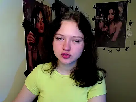 Snapshot of LadyAlice_ chatting on October 15, 2025, 6:13 am LadyAlice  online show from October 15, 2025, 6:13 am