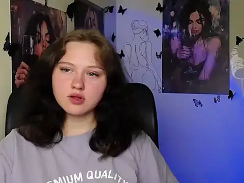 LadyAlice  online show from May 29, 2026, 6:00 am
