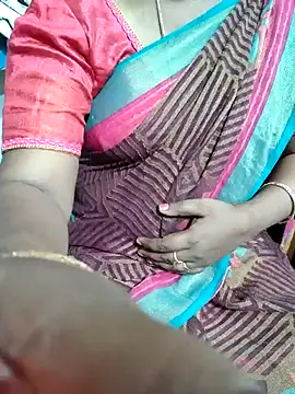 Snapshot of lolida69thamil chatting on October 3, 2025, 11:51 am lolida69thamil online show from October 3, 2025, 11:51 am