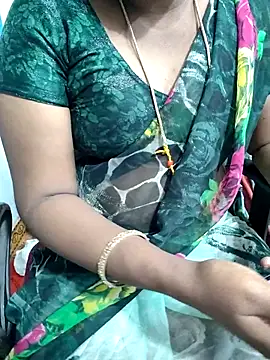 Snapshot of lolida69thamil chatting on October 5, 2025, 12:36 pm lolida69thamil online show from October 5, 2025, 12:36 pm