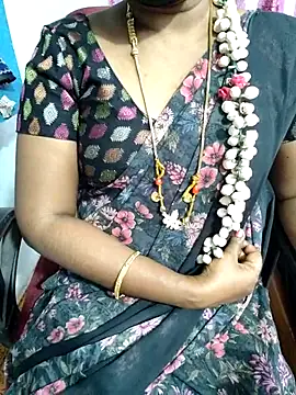 Snapshot of lolida69thamil chatting on February 12, 2026, 4:18 am lolida69thamil online show from February 12, 2026, 4:18 am