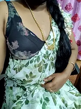 Snapshot of lolida69thamil chatting on February 25, 2026, 5:11 pm lolida69thamil online show from February 25, 2026, 5:11 pm