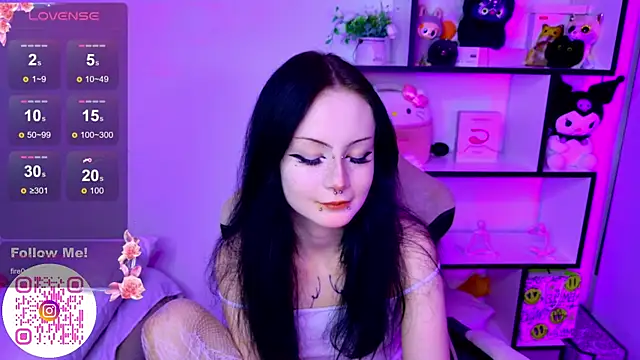 MiaScarlettt online show from December 13, 2025, 9:20 pm