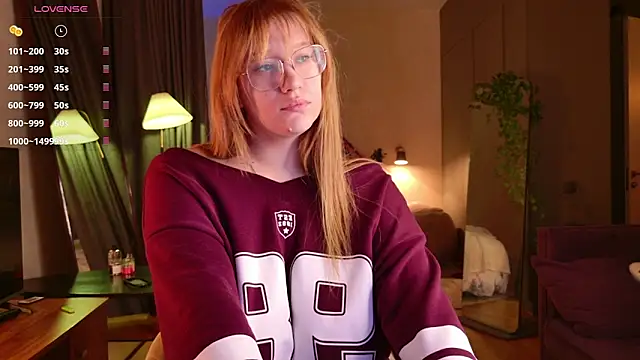 Morvelyn online show from February 17, 2026, 8:15 pm