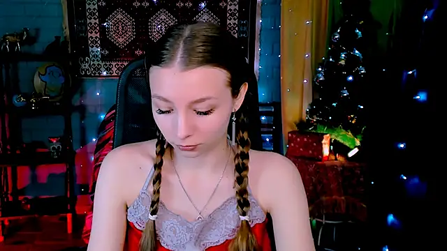 JulieDaniel online show from January 15, 2026, 4:06 am