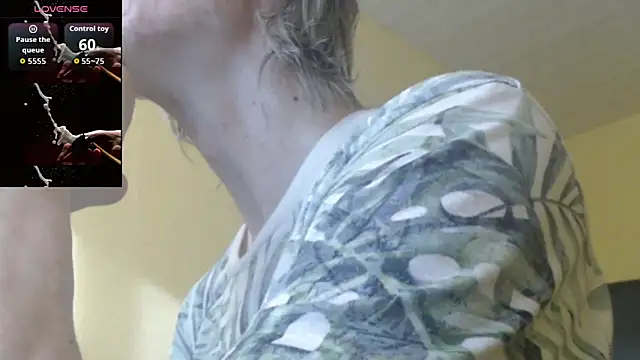 k74robert online show from November 16, 2025, 9:59 am