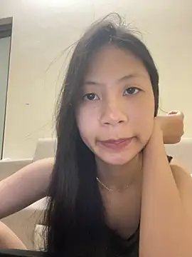 Lil-Gi online show from October 12, 2025, 3:11 pm