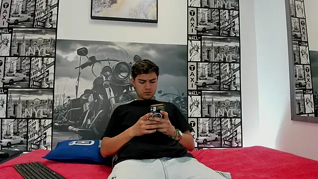 Light Haze online show from October 23, 2025, 3:22 pm