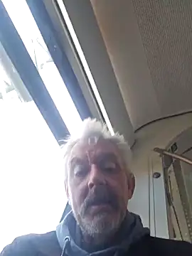 Snapshot of Fonse1860 chatting on September 16, 2025, 8:48 am Fonse1860 online show from September 16, 2025, 8:48 am