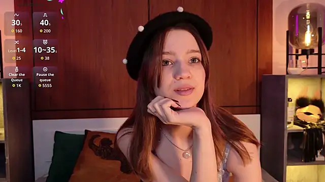 Snapshot of Alison_kisss chatting on May 6, 2026, 7:08 pm Alison kisss online show from May 6, 2026, 7:08 pm