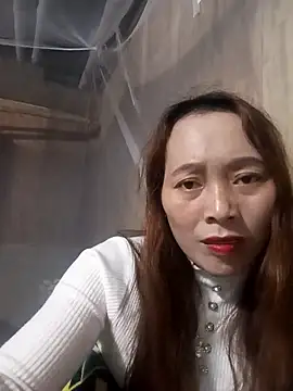 Bianly online show from November 2, 2025, 2:03 am