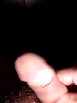 Snapshot of 69dagosto chatting on December 16, 2025, 4:56 pm 69dagosto online show from December 16, 2025, 4:56 pm