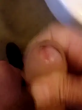 Snapshot of 69dagosto chatting on January 6, 2026, 5:16 pm 69dagosto online show from January 6, 2026, 5:16 pm