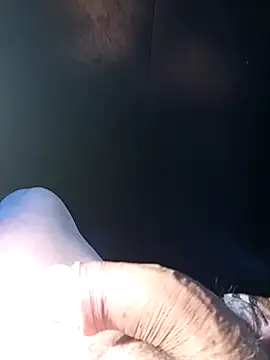 69dagosto online show from February 14, 2026, 9:28 am