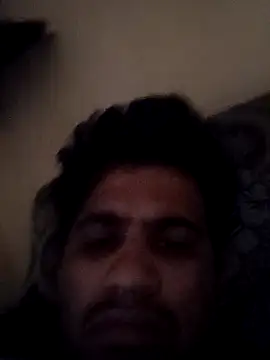 nareshrddd5 online show from October 3, 2025, 9:50 am