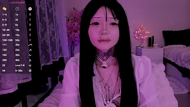 Snapshot of Lein_Bone chatting on March 5, 2026, 12:17 am Lein Bone online show from March 5, 2026, 12:17 am