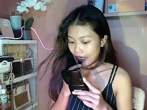 skinny gracie online show from October 20, 2025, 9:54 am