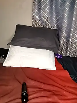 SlenderCharm98 online show from February 1, 2026, 8:07 pm