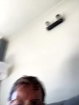 Jonny Agatha online show from September 30, 2025, 5:40 pm