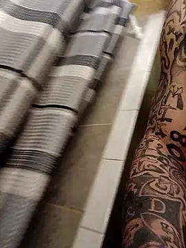 Snapshot of ShawnandDani7074 chatting on March 1, 2026, 12:12 am ShawnandDani7074 online show from March 1, 2026, 12:12 am