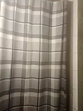 ShawnandDani7074 online show from March 20, 2026, 4:28 am