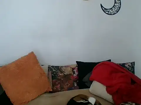 a miss online show from October 6, 2025, 8:50 pm