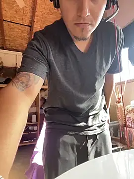 Shankortiz online show from February 13, 2026, 6:48 pm