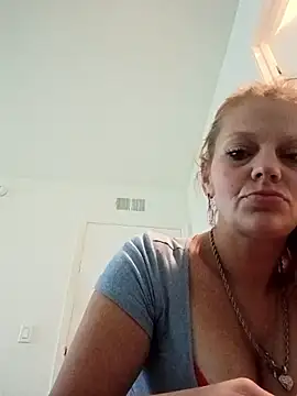 Snapshot of IrishGoddess69247 chatting on February 23, 2026, 8:17 pm IrishGoddess69247 online show from February 23, 2026, 8:17 pm