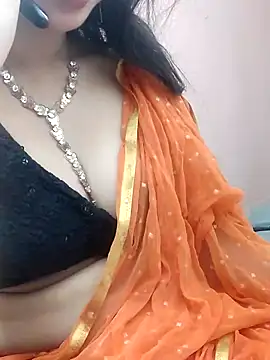 Hot-rima online show from March 11, 2026, 3:23 am