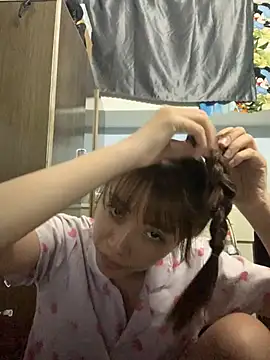 Minee1202 online show from February 6, 2026, 12:59 am