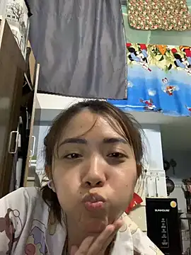 Minee1202 online show from April 14, 2026, 1:33 am