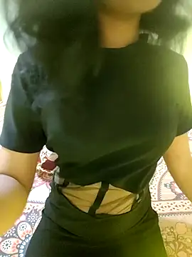 Snapshot of Snaya-baby chatting on October 3, 2025, 3:53 pm Snaya-baby online show from October 3, 2025, 3:53 pm