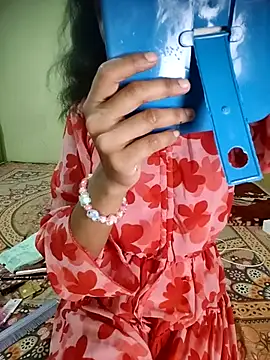 Snapshot of Snaya-baby chatting on October 12, 2025, 12:15 pm Snaya-baby online show from October 12, 2025, 12:15 pm