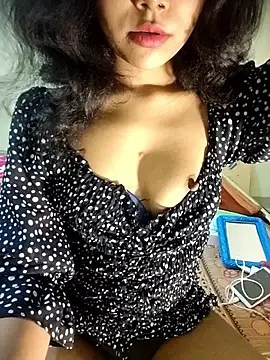 Snapshot of Snaya-baby chatting on October 14, 2025, 3:57 pm Snaya-baby online show from October 14, 2025, 3:57 pm