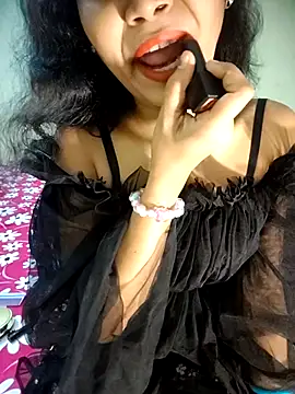 Snapshot of Snaya-baby chatting on October 18, 2025, 3:24 pm Snaya-baby online show from October 18, 2025, 3:24 pm