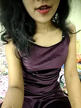 Snaya-baby online show from December 3, 2025, 1:09 pm