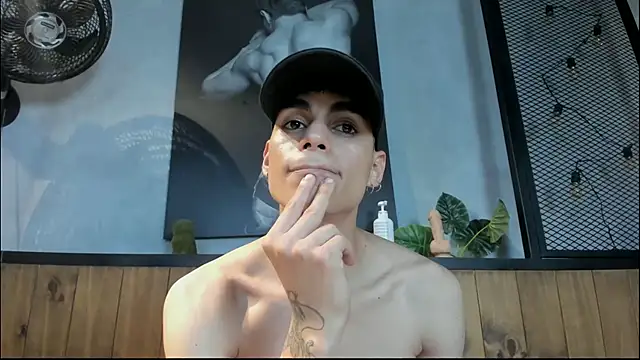 Dani mc1 online show from October 2, 2025, 11:34 pm