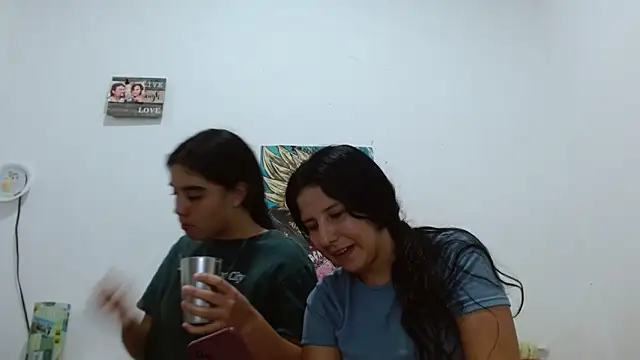 Arieeel 09 online show from February 24, 2026, 5:11 pm