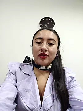 AMATISTA  16 online show from September 29, 2025, 12:32 pm