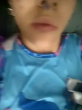 Snapshot of violett__golden chatting on September 24, 2025, 2:53 pm violett  golden online show from September 24, 2025, 2:53 pm