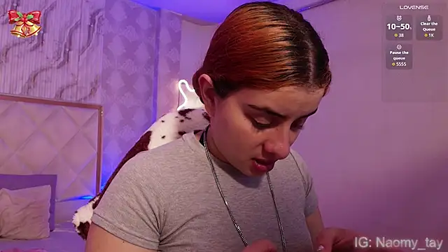 Naomy tay1 online show from November 30, 2025, 3:10 am