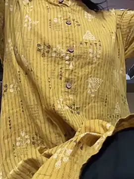 modelnishu online show from February 27, 2026, 5:02 pm