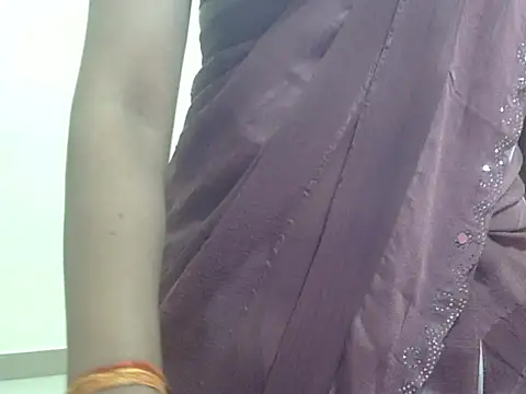 SONIYA 47 online show from March 6, 2026, 5:31 pm