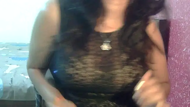 Snapshot of SONIYA_47 chatting on May 3, 2026, 9:37 am SONIYA 47 online show from May 3, 2026, 9:37 am
