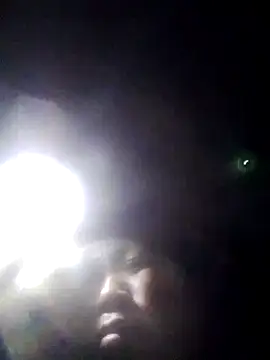 Snapshot of Mamapm20 chatting on October 1, 2025, 9:10 pm Mamapm20 online show from October 1, 2025, 9:10 pm