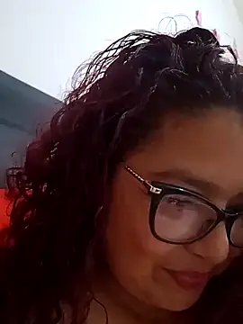 Snapshot of ladytropical1 chatting on October 4, 2025, 4:49 pm ladytropical1 online show from October 4, 2025, 4:49 pm