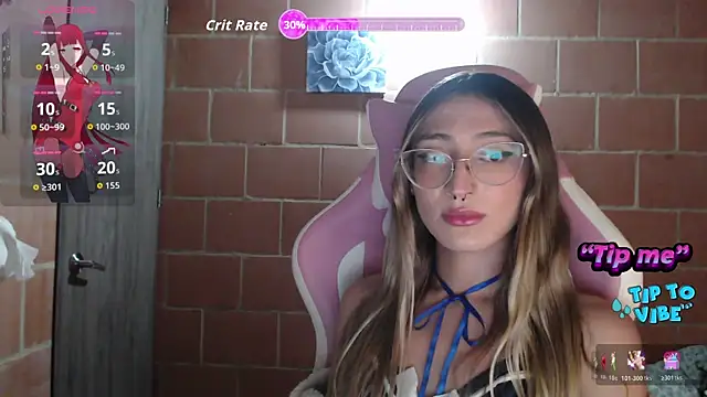 Snapshot of Andrea_camilaaa chatting on December 5, 2025, 6:00 am Andrea camilaaa online show from December 5, 2025, 6:00 am